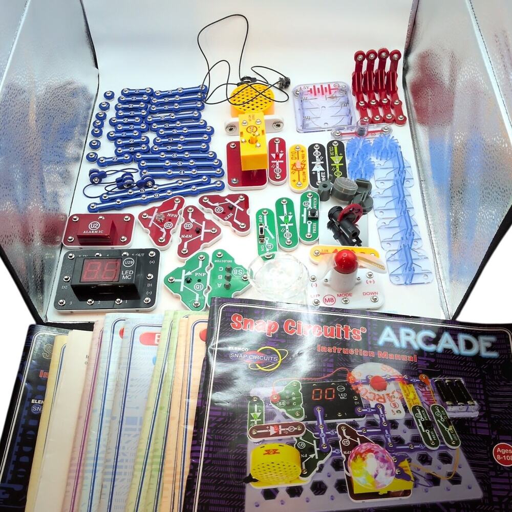 Snap Circuits Lot 60+ Replacement Parts & Multiple Manuals Electrical Education